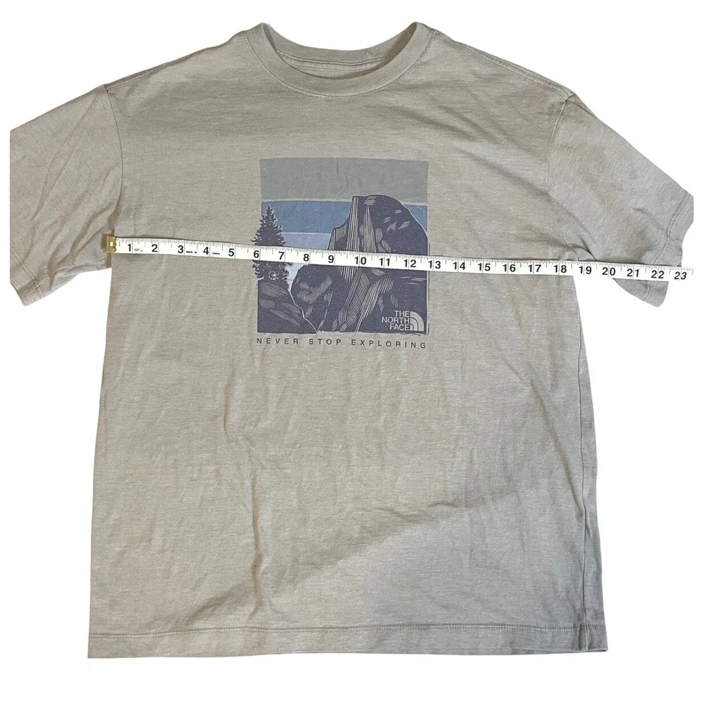 The‎ North Face Graphic T-Shirt Classic Fit Logo Tee Casual Womens Medium - Picture 6 of 7